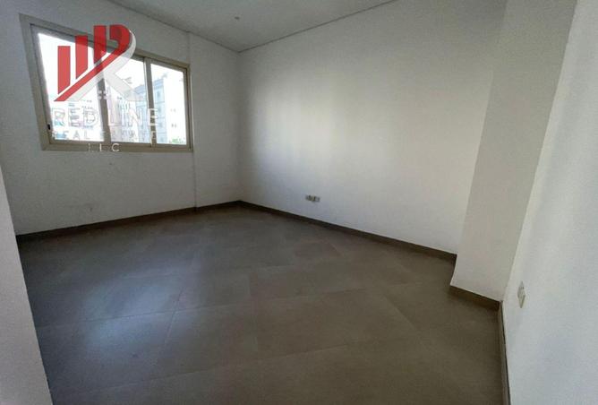 96939339 - Property Image 2