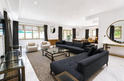 Villa - 4 - 5 for sale in District 3 - Jumeirah Park - Dubai Villa - 4 - 5 for sale in District 3 - Jumeirah Park - Dubai
