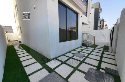 Villa - 5 Bedrooms - 7 Bathrooms for sale in Al Helio 2 - Al Helio - Ajman