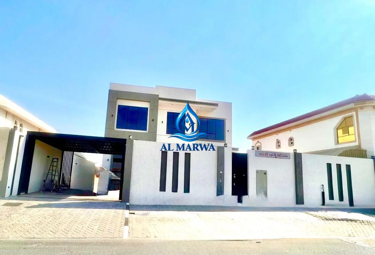 165629348 - Property Main Image