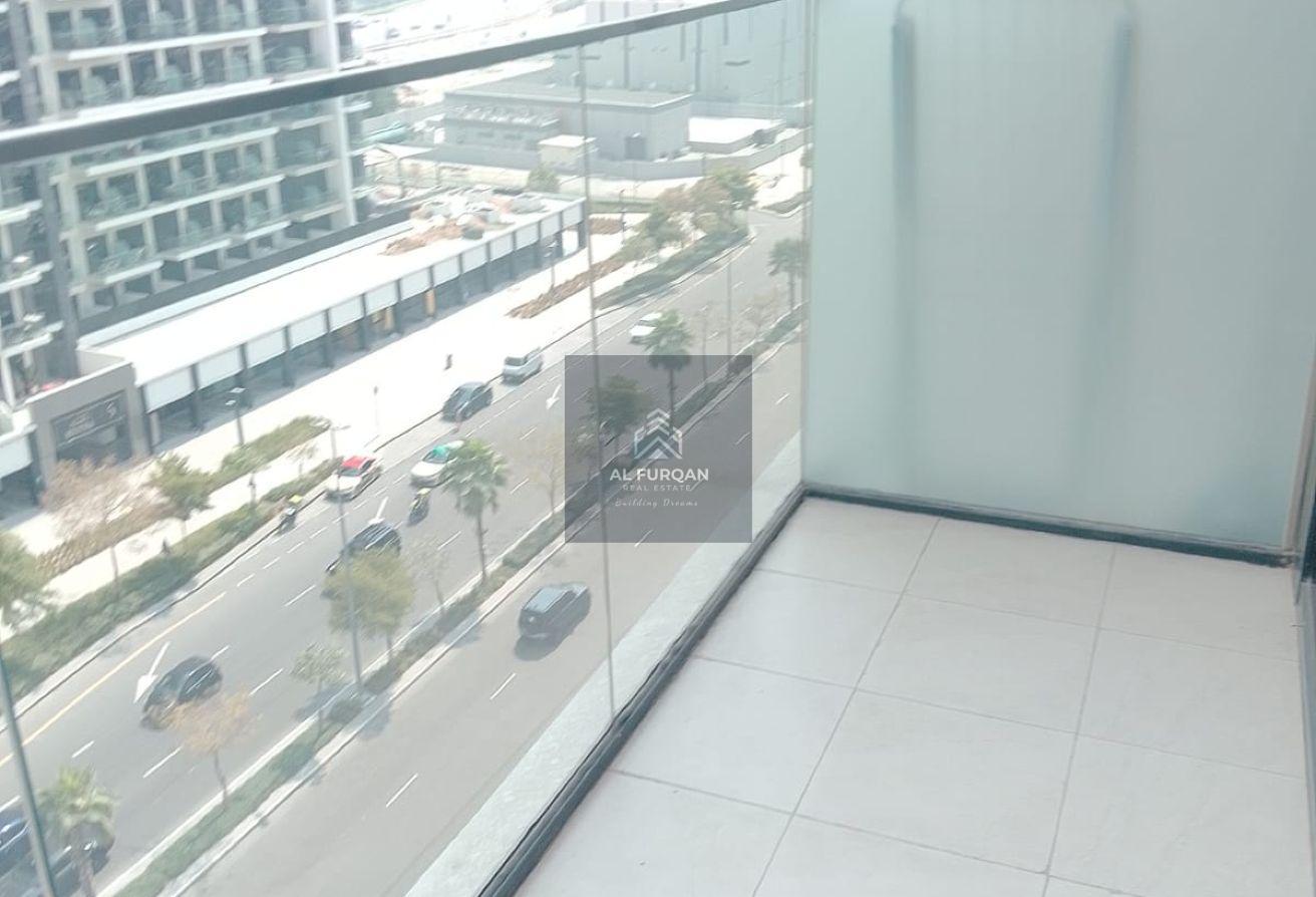 Studio Apartment in Meydan with Covered Parking photo 8