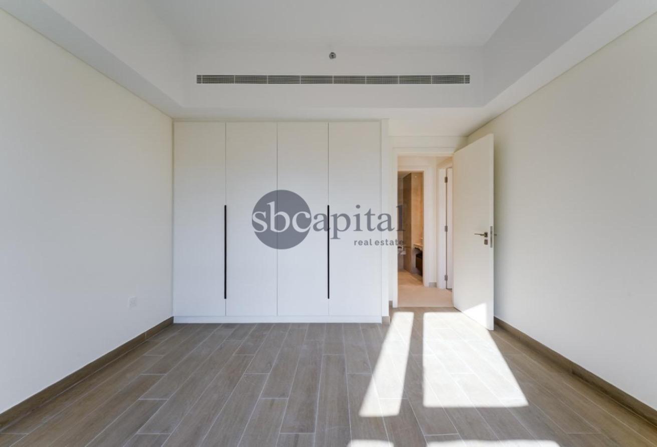 LUXURY LIVING | PARK VIEW | BRIGHT | PRIME MJL LOC photo 12
