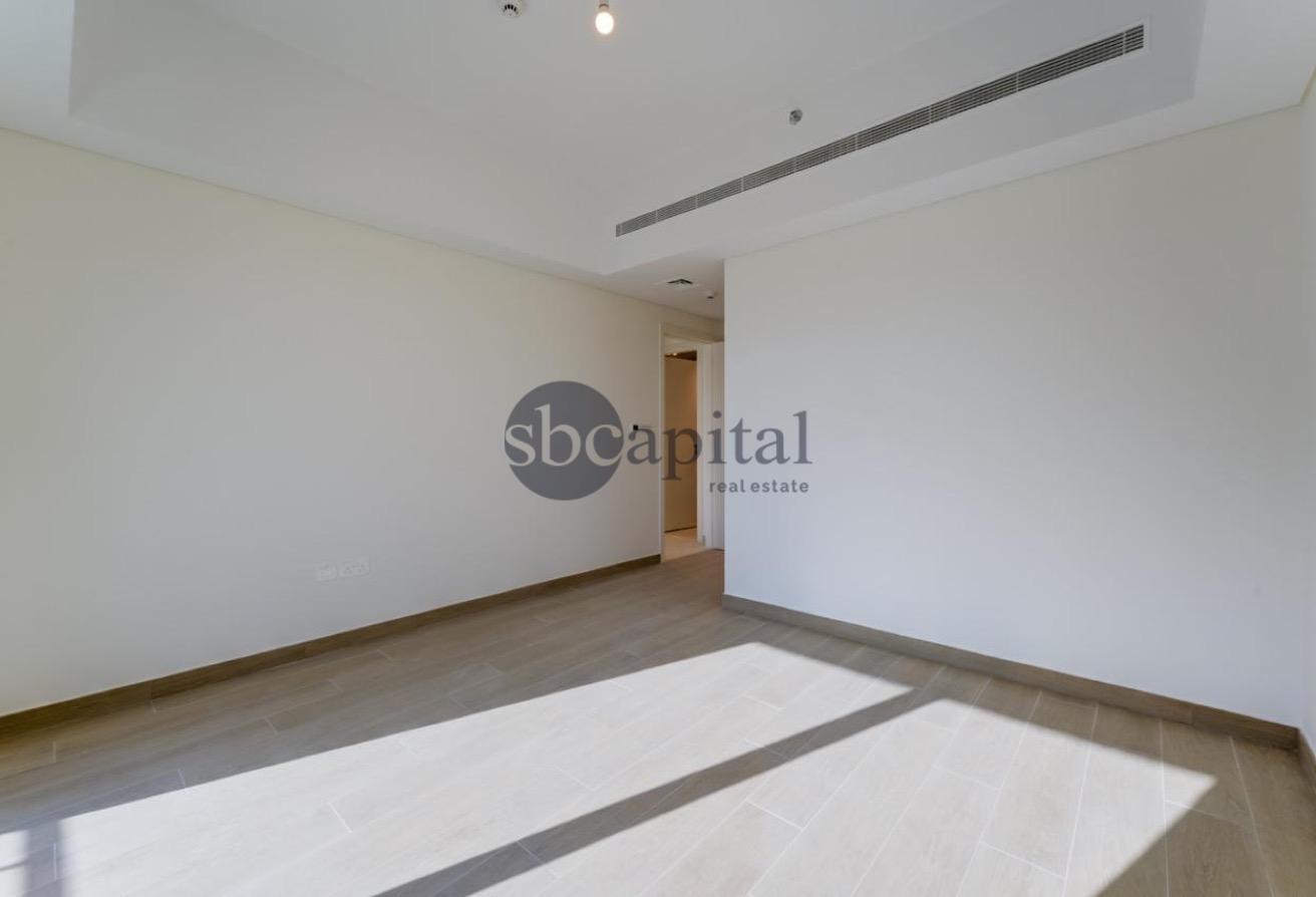 LUXURY LIVING | PARK VIEW | BRIGHT | PRIME MJL LOC photo 9