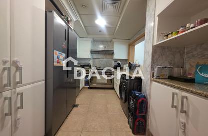 Apartment - 2 Bedrooms - 3 Bathrooms for rent in Al Dabas - Shoreline Apartments - Palm Jumeirah - Dubai
