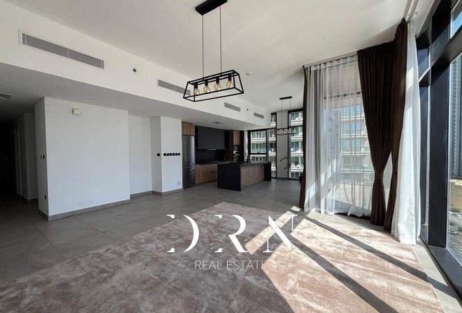 98708657 - Property Image 2