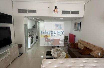 Apartment - Studio - 1 for sale in Lake Terrace - JLT Cluster D - Jumeirah Lake Towers - Dubai Apartment - Studio - 1 for sale in Lake Terrace - JLT Cluster D - Jumeirah Lake Towers - Dubai