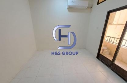 Apartment - 2 Bedrooms - 1 Bathroom for rent in Al Naseriya - Al Sharq - Sharjah Apartment - 2 Bedrooms - 1 Bathroom for rent in Al Naseriya - Al Sharq - Sharjah