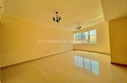 Apartment - 2 Bedrooms - 2 Bathrooms for rent in New Al Taawun Road - Al Taawun - Sharjah