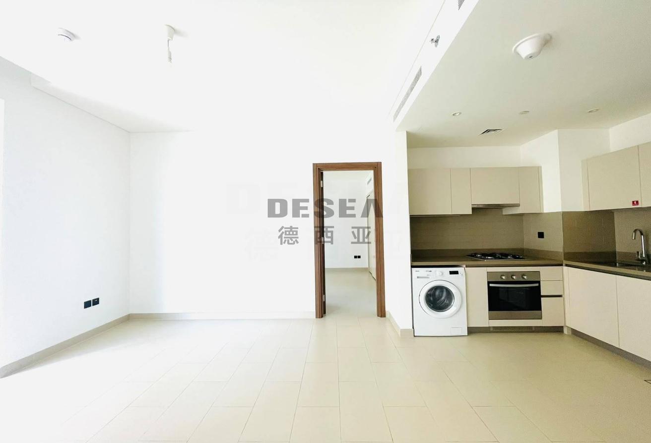 Community View | Prime Location | Vacant photo 9