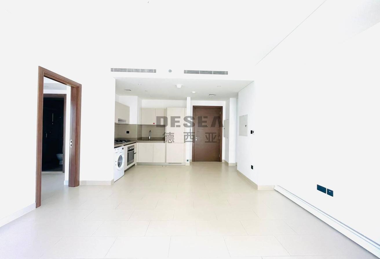 Community View | Prime Location | Vacant photo 6
