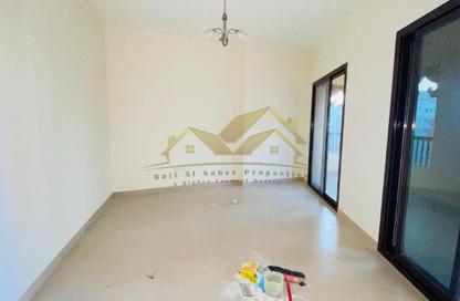 Apartment - 2 Bedrooms - 3 Bathrooms for rent in Khalid Bin Al Waleed Road - Bur Dubai - Dubai