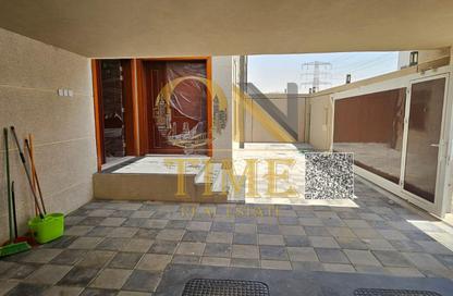 Villa - 4 Bedrooms - 5 Bathrooms for sale in Al Yasmeen 1 - Al Yasmeen - Ajman