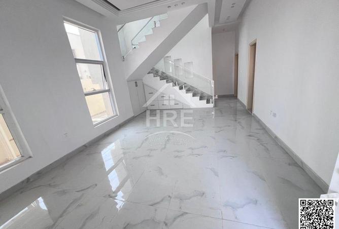 56947897 - صورة العقار 3