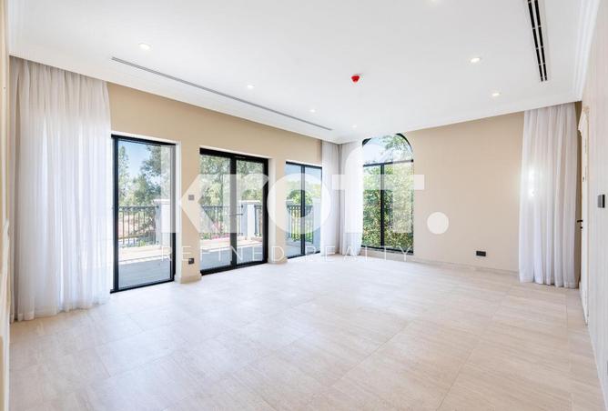 81128111 - Property Image 3