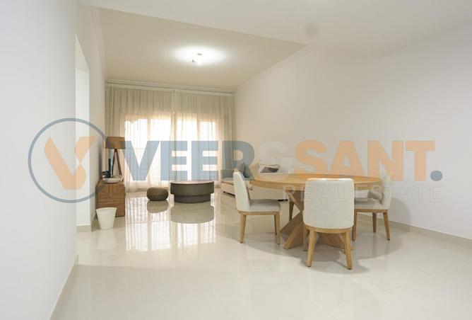 76577333 - Property Image 3