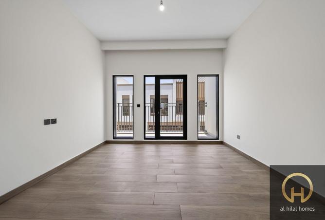 5-bed villa in Costa Brava 1 · Maid's room — photo 3