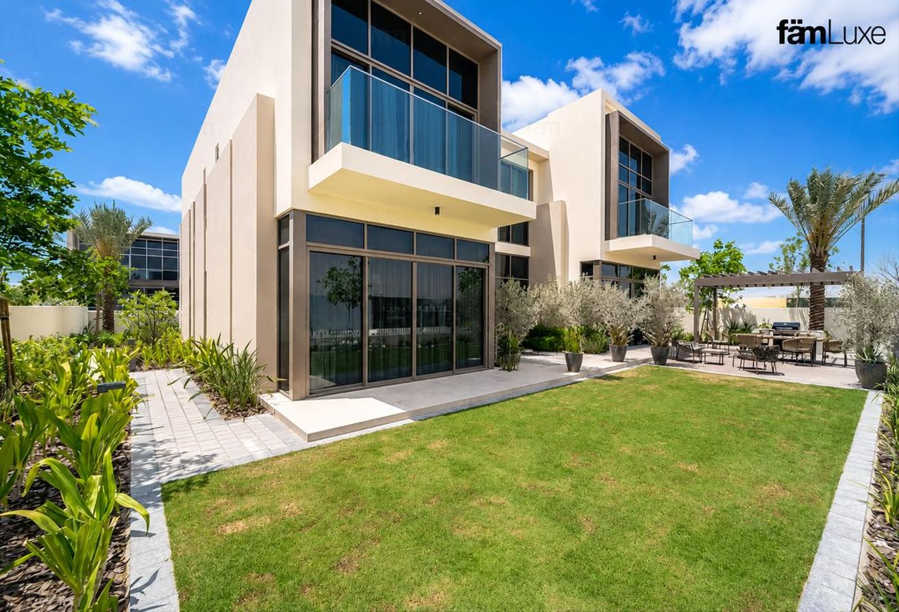 Corner End Villa | Vacant | D2 Type | Single Row