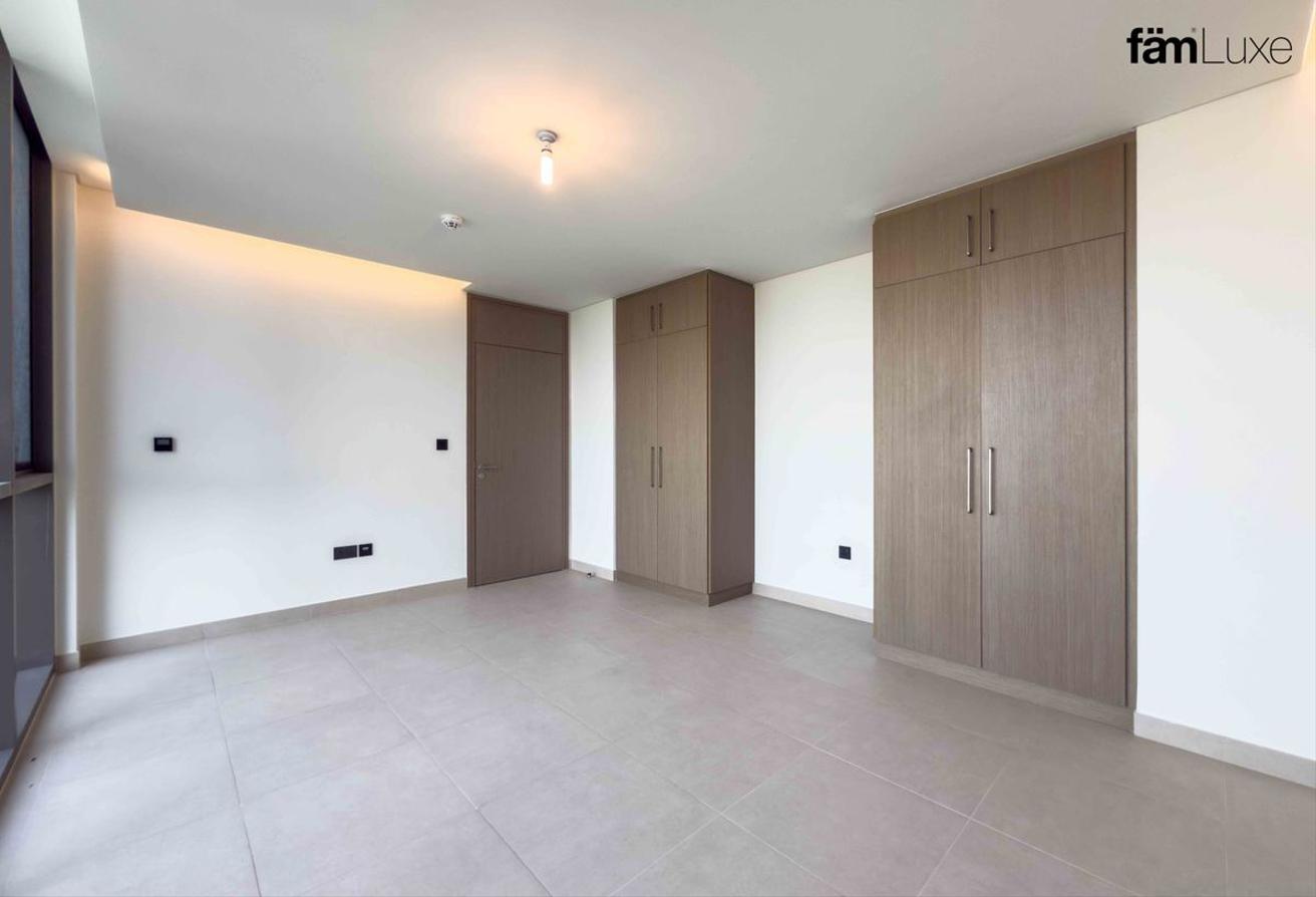 Corner End Villa | Vacant | D2 Type | Single Row — image 26 of 26
