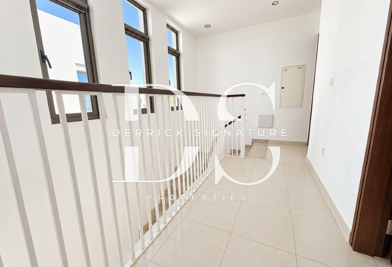 3BR plus Maid's and Study | Landscaped | Vacant photo 11
