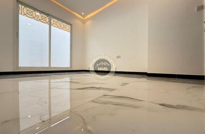 Apartment - 2 Bedrooms - 2 Bathrooms for rent in Al Mushrif - Abu Dhabi