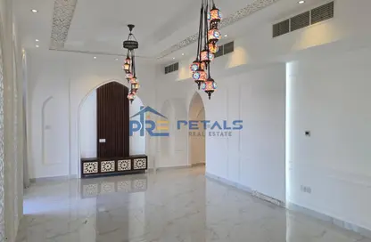 Apartment - 2 Bedrooms - 3 Bathrooms for rent in Park Gate Residence 1 - Park Gate Residences - Al Kifaf - Bur Dubai - Dubai