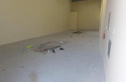 مستودع - استوديو - 2 حمامات للايجار في الجرف الصناعية 3 - الجرف الصناعية - عجمان