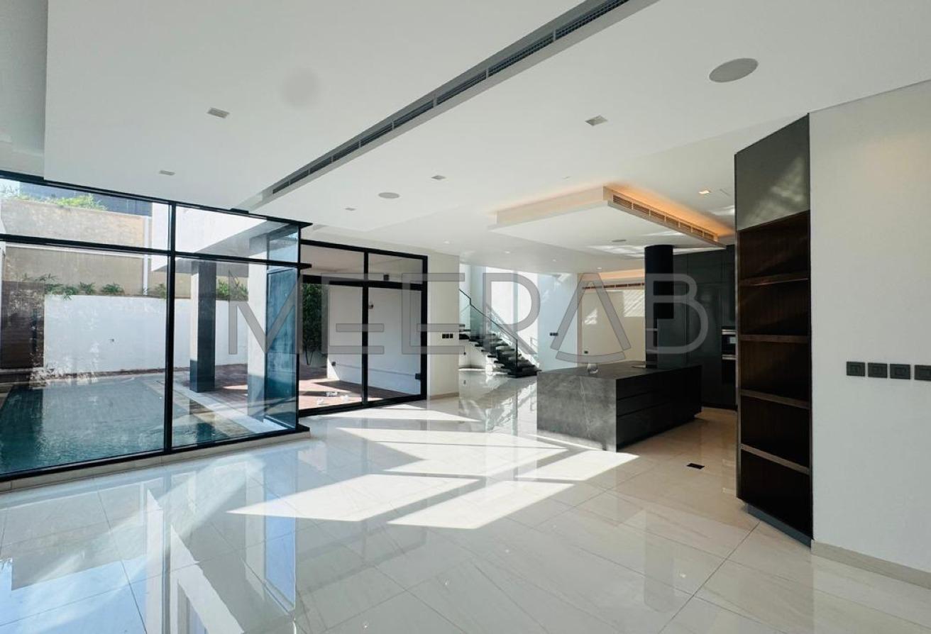 MODERN ARCHITECTURE | ELEGANT VILLA WITH POOL photo 7