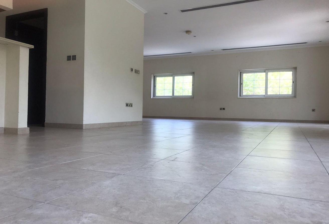 Legacy Large Corner Unit | Community View | Vacant photo 11