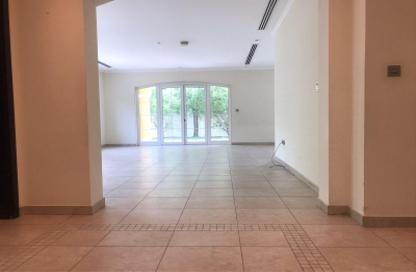 Villa - 3 - 4 for rent in District 7 - Jumeirah Park - Dubai Villa - 3 - 4 for rent in District 7 - Jumeirah Park - Dubai