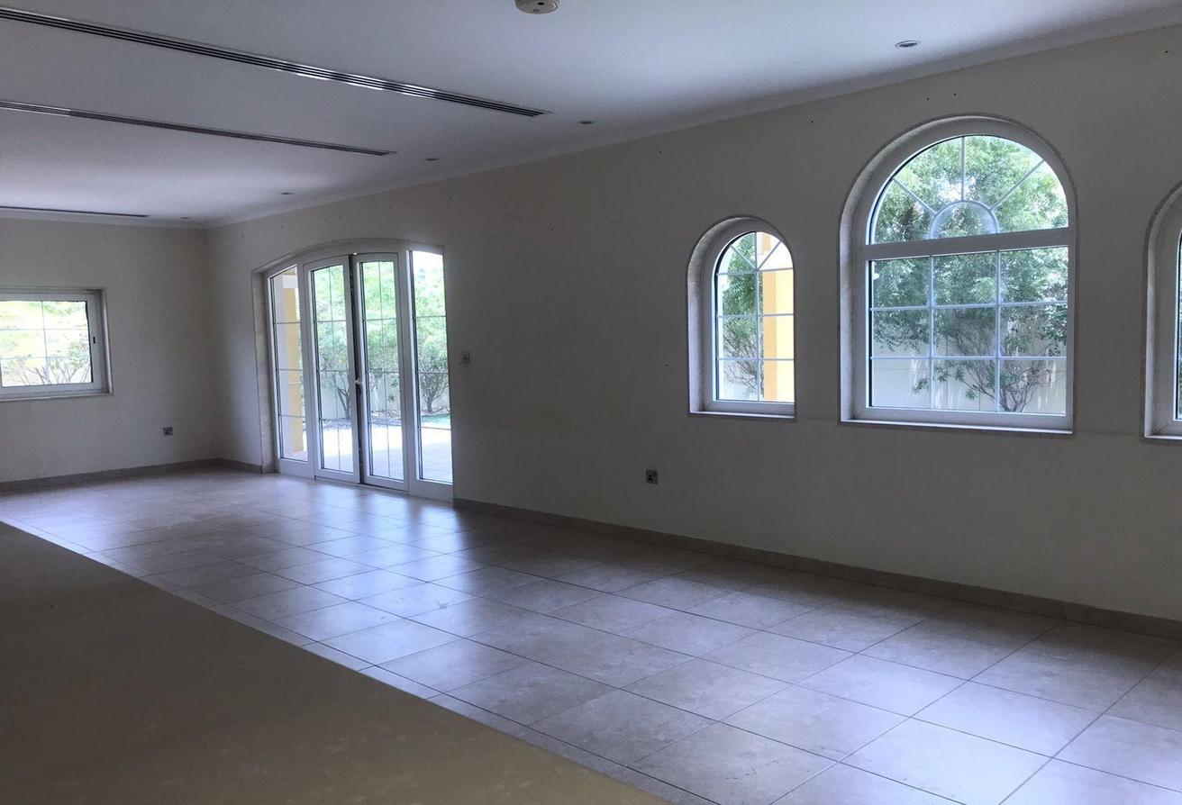 Legacy Large Corner Unit | Community View | Vacant photo 5