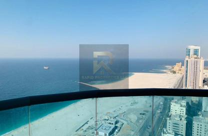شقة - 2 غرف نوم - 3 حمامات للبيع في مساكن كورنيش عجمان - طريق كورنيش عجمان - عجمان