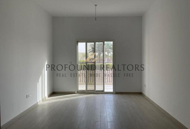 71116017 - Property Image 3