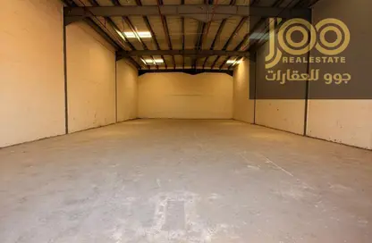 مستودع - استوديو - 1 حمام للايجار في أم الثعوب - أم القيوين