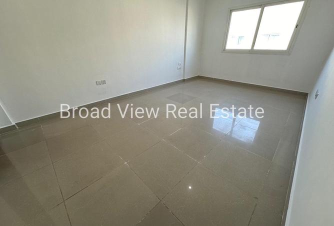 81957887 - Property Image 3