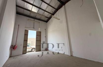 Warehouse - Studio - 1 Bathroom for rent in Al Sajaa S - Al Sajaa - Sharjah