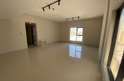Apartment - 3 Bedrooms - 3 Bathrooms for rent in Gulfa Towers - Al Rashidiya 1 - Al Rashidiya - Ajman