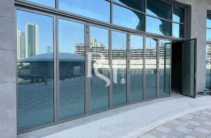 محل - استوديو للايجار في أبراج سكنية على الواجهة البحرية - منطقة النادي السياحي - أبوظبي