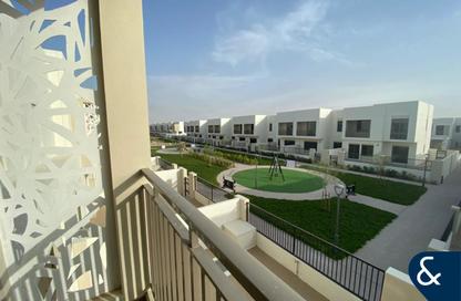 Townhouse - 3 - 3 for rent in Noor Townhouses - Town Square - Dubai