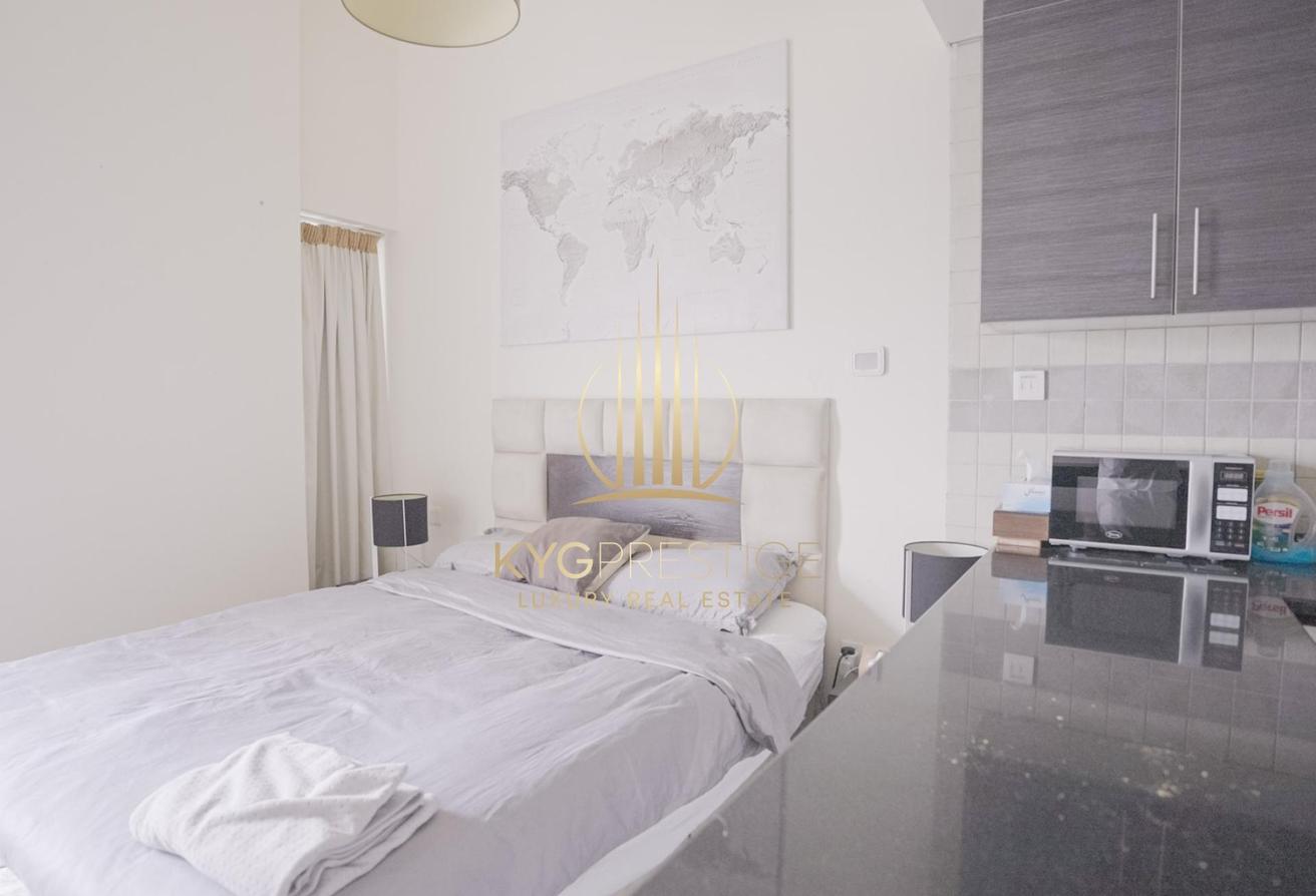Ready to Move | High-Floor Furnished Studio | Open View photo 6