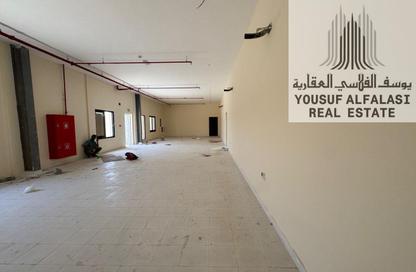 Warehouse - Studio - 3 Bathrooms for rent in Umm Al Thuoob - Umm Al Quwain