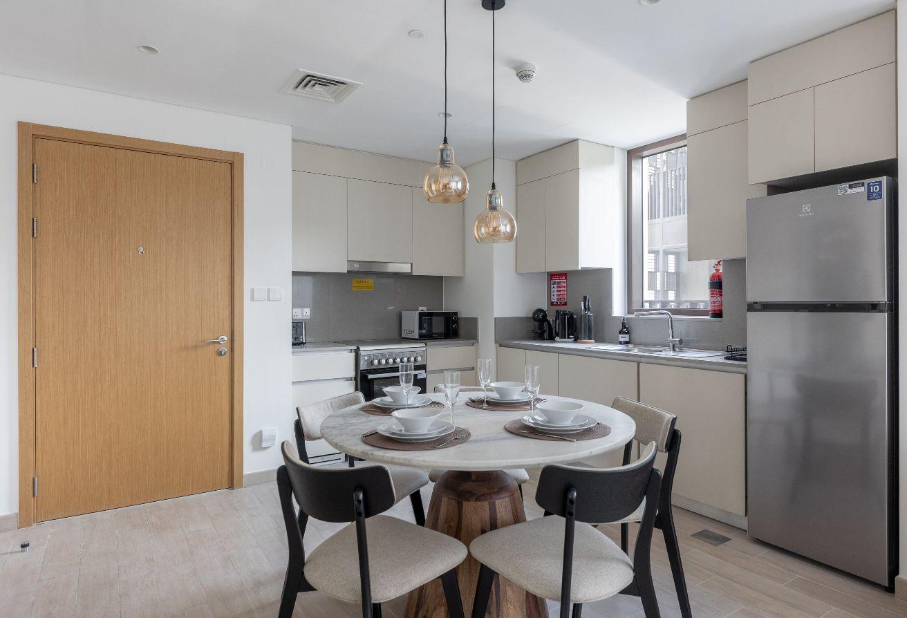Creek Beach access | Modern interiors | DCH photo 9