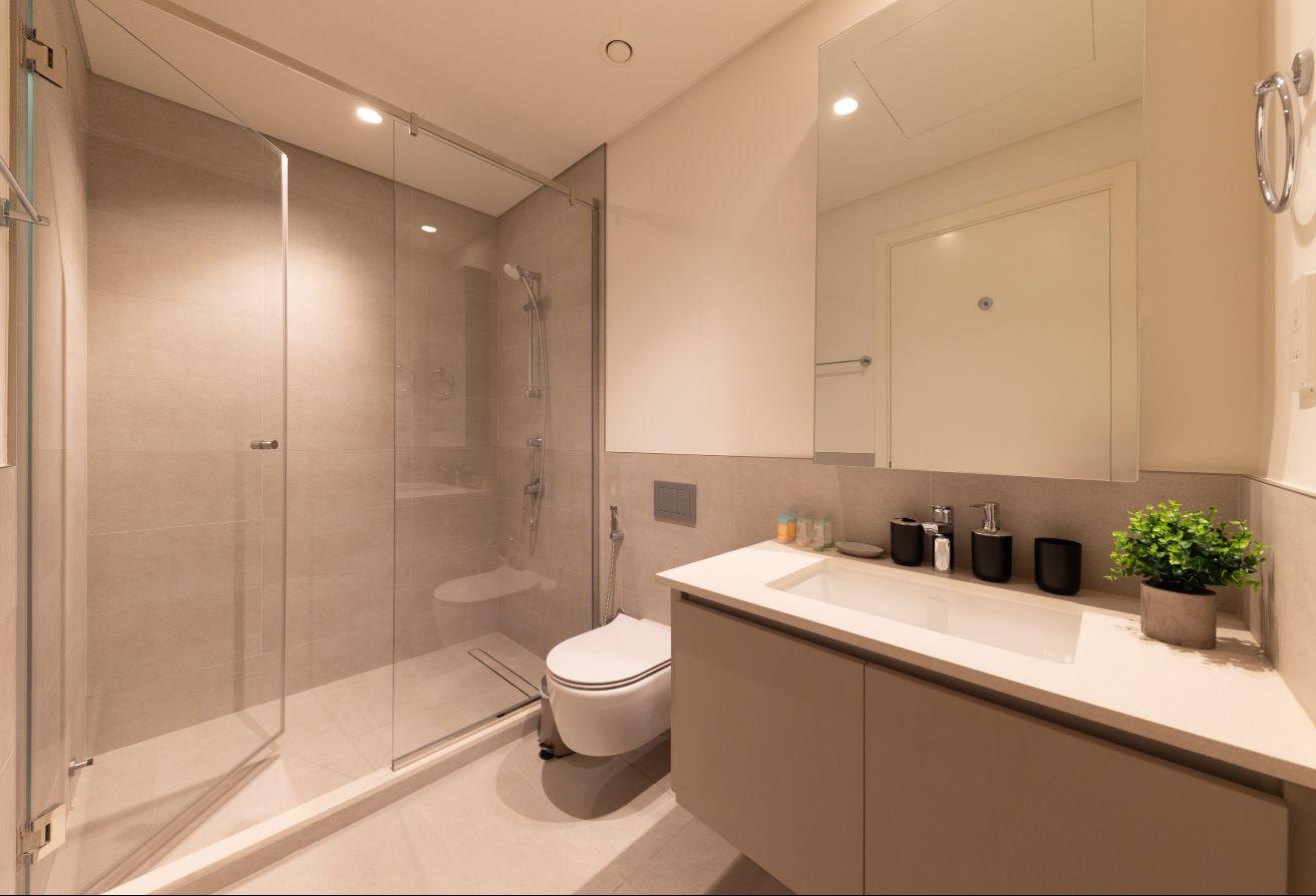 Creek Beach access | Modern interiors | DCH photo 15