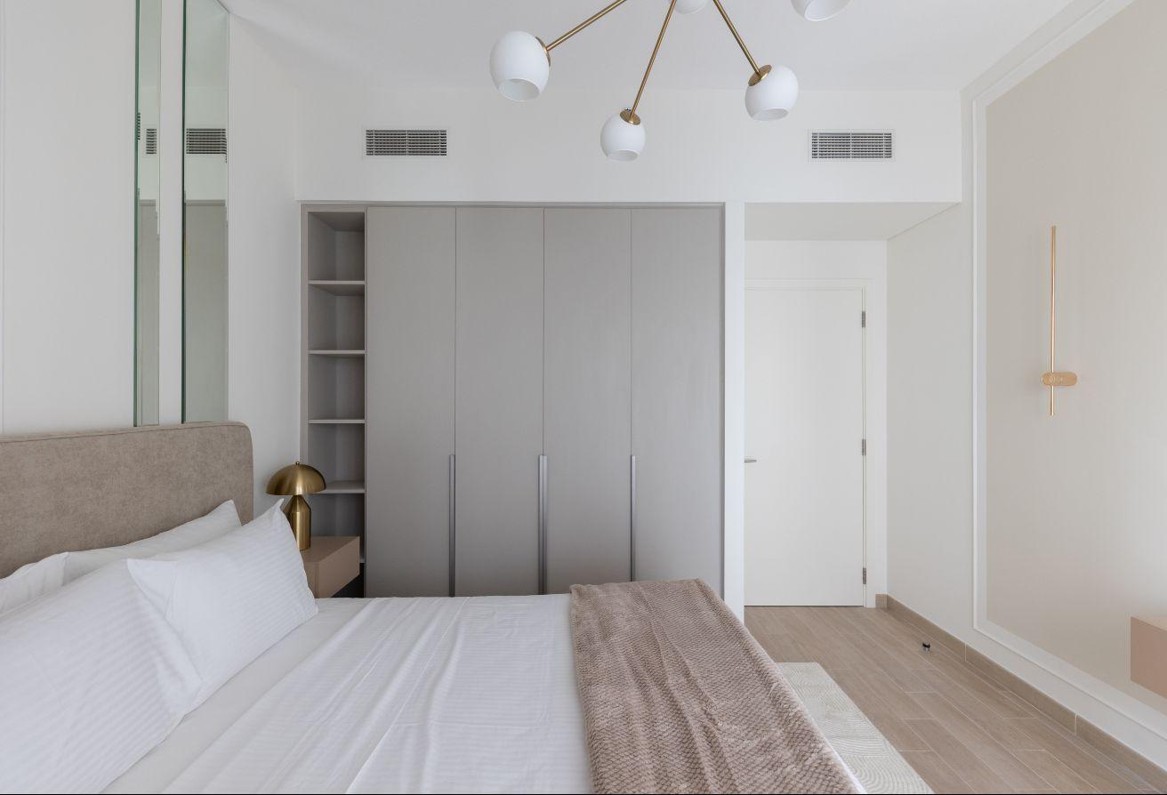Creek Beach access | Modern interiors | DCH photo 12