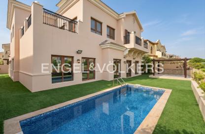 Villa - 4 - 5 for rent in Orange Lake - Jumeirah Golf Estates - Dubai