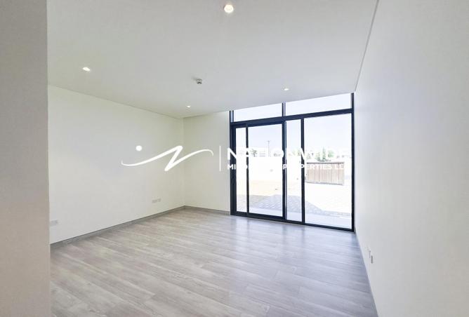 71125445 - صورة العقار 2