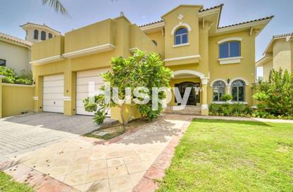 Villa - 5 Bedrooms - 6 Bathrooms for rent in Garden Homes Frond C - Garden Homes - Palm Jumeirah - Dubai