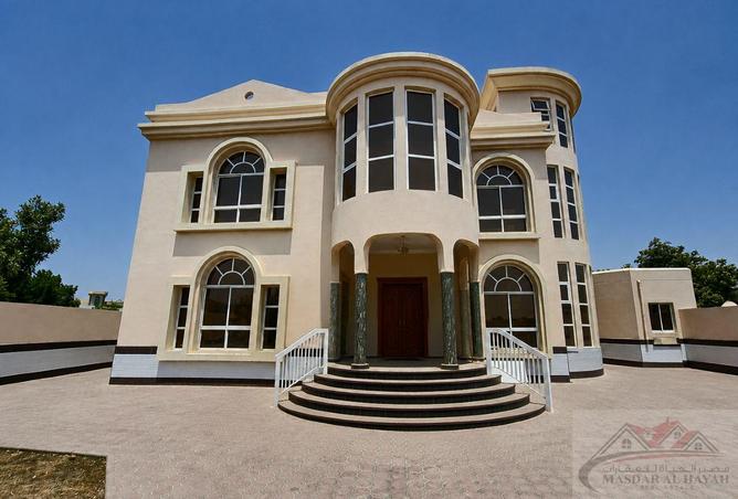 128351456 - Property Image 2
