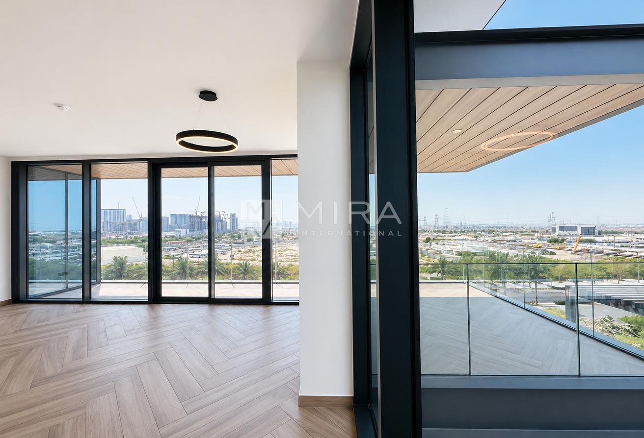 Brand New I Corner Unit | Unobstructed View photo 3
