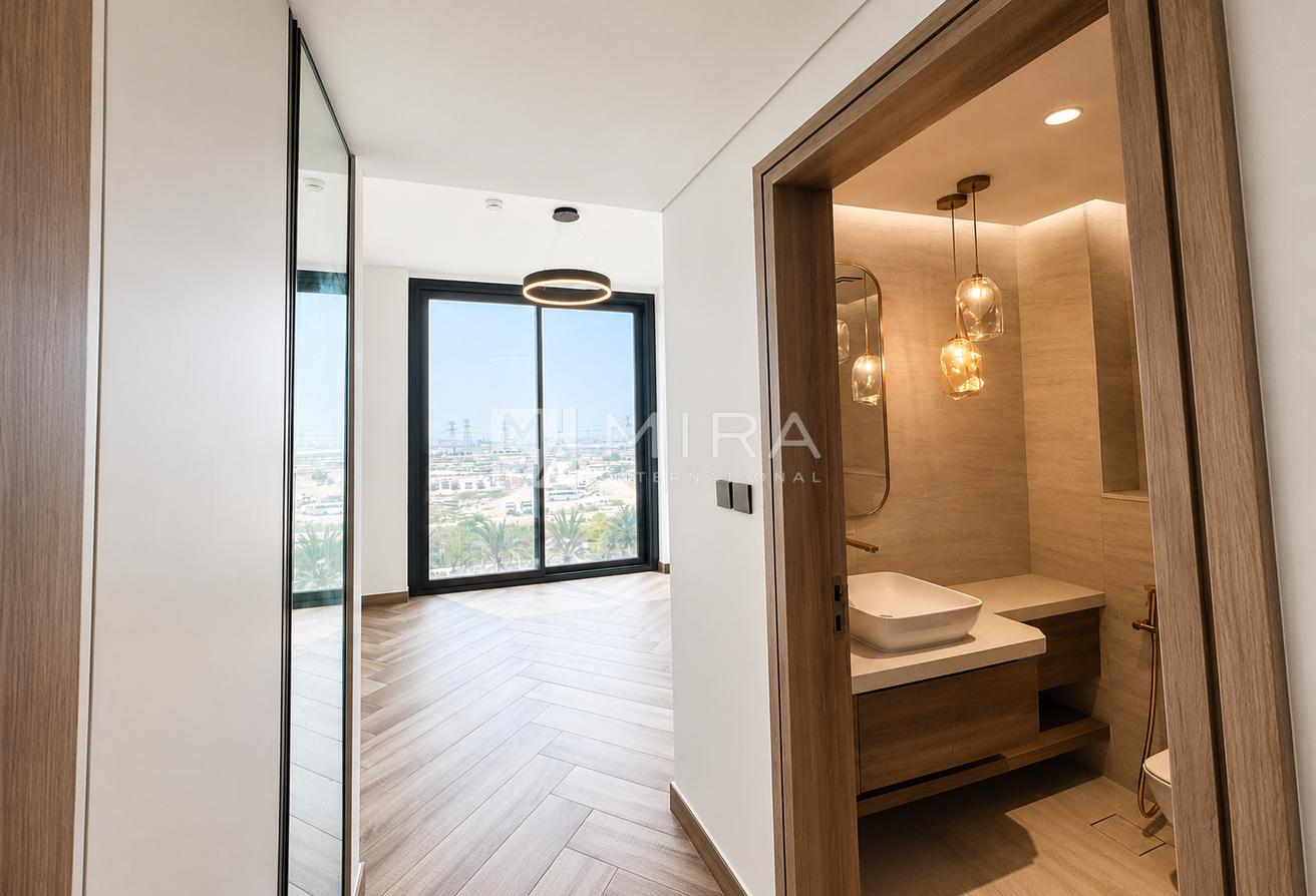 Brand New I Corner Unit | Unobstructed View photo 13