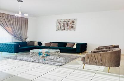 Apartment - 1 Bedroom - 2 Bathrooms for rent in Al Mamzar - Al Mamzar - Sharjah - Sharjah
